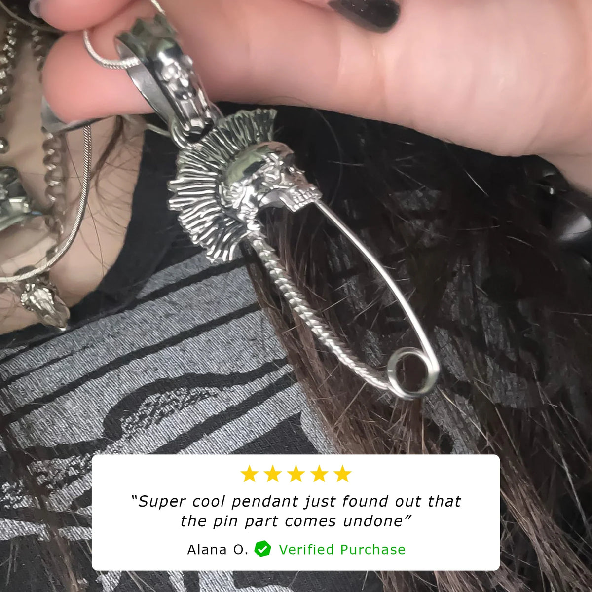PUNK SAFETY PIN PENDANT