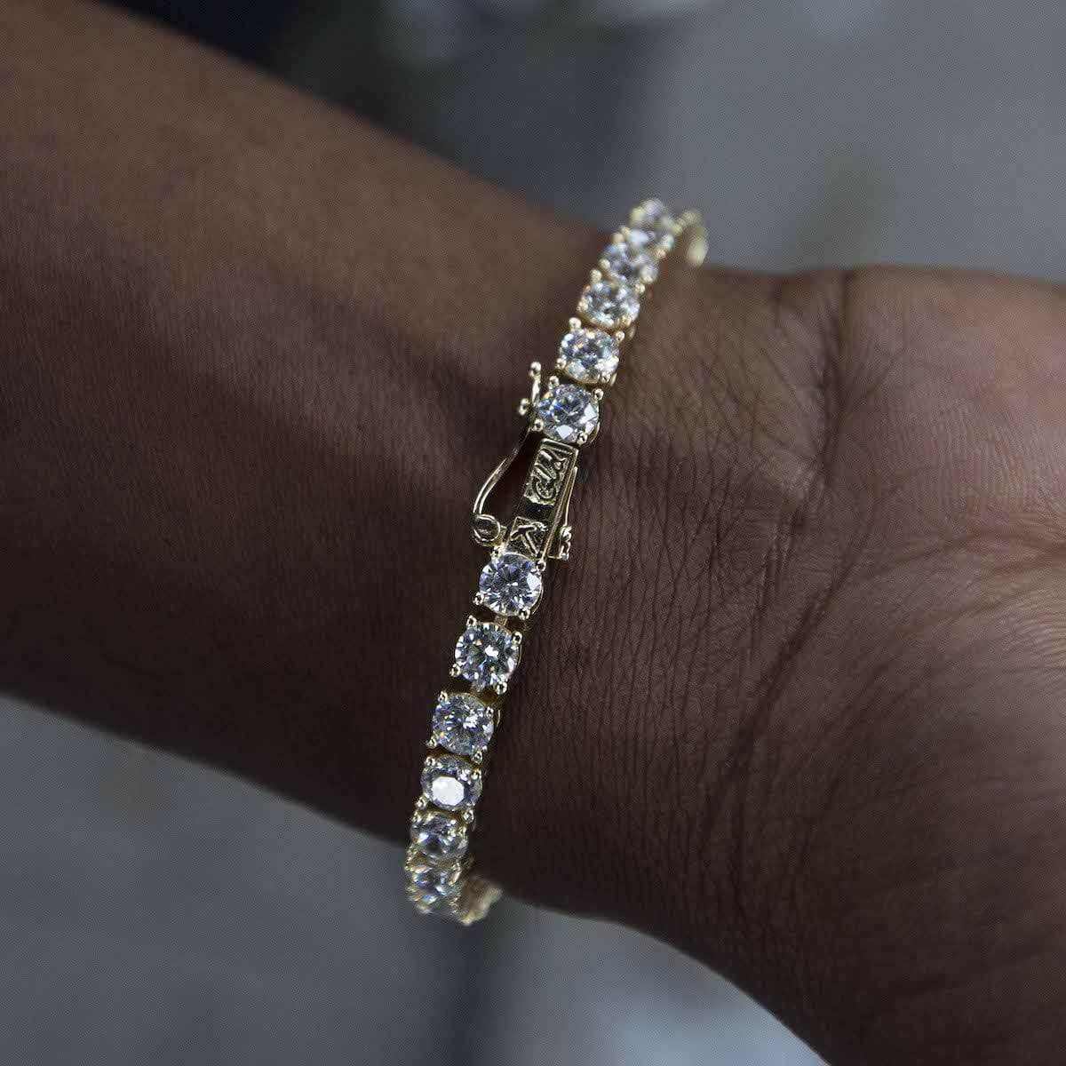 Diamond Tennis Bracelet in Yellow Gold- 5mm