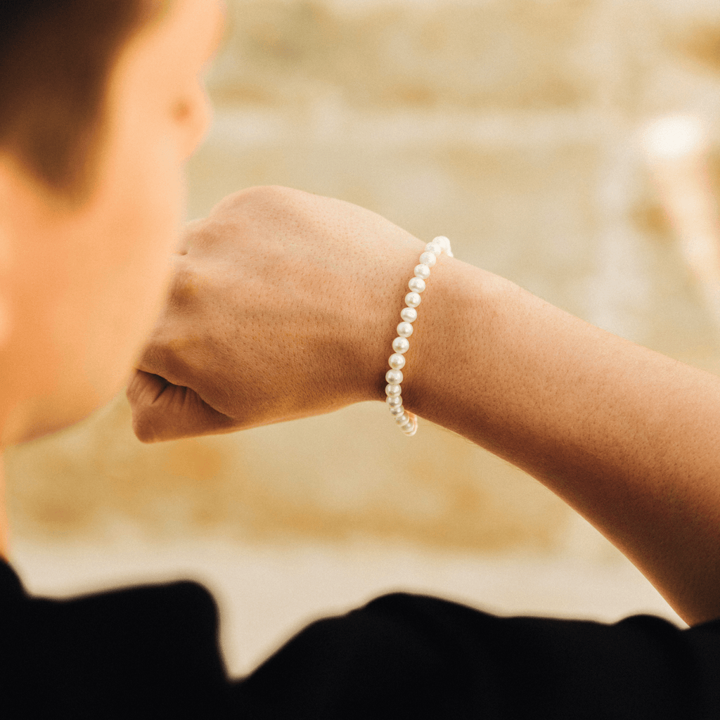 Rounded Real Pearl Bracelet (Silver)