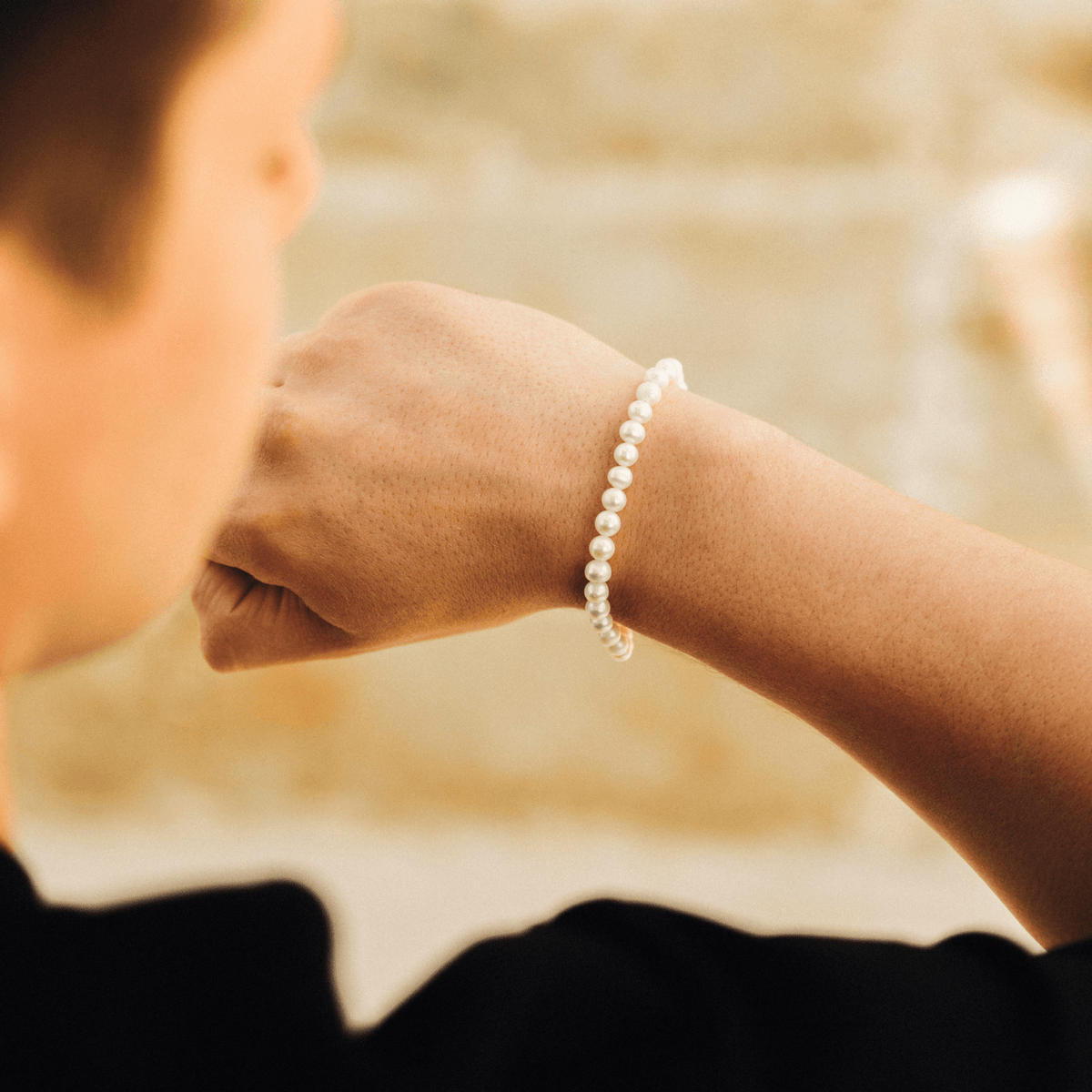 Rounded Real Pearl Bracelet (Silver)