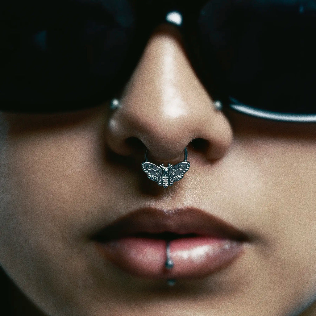 FAUX MOTH SEPTUM