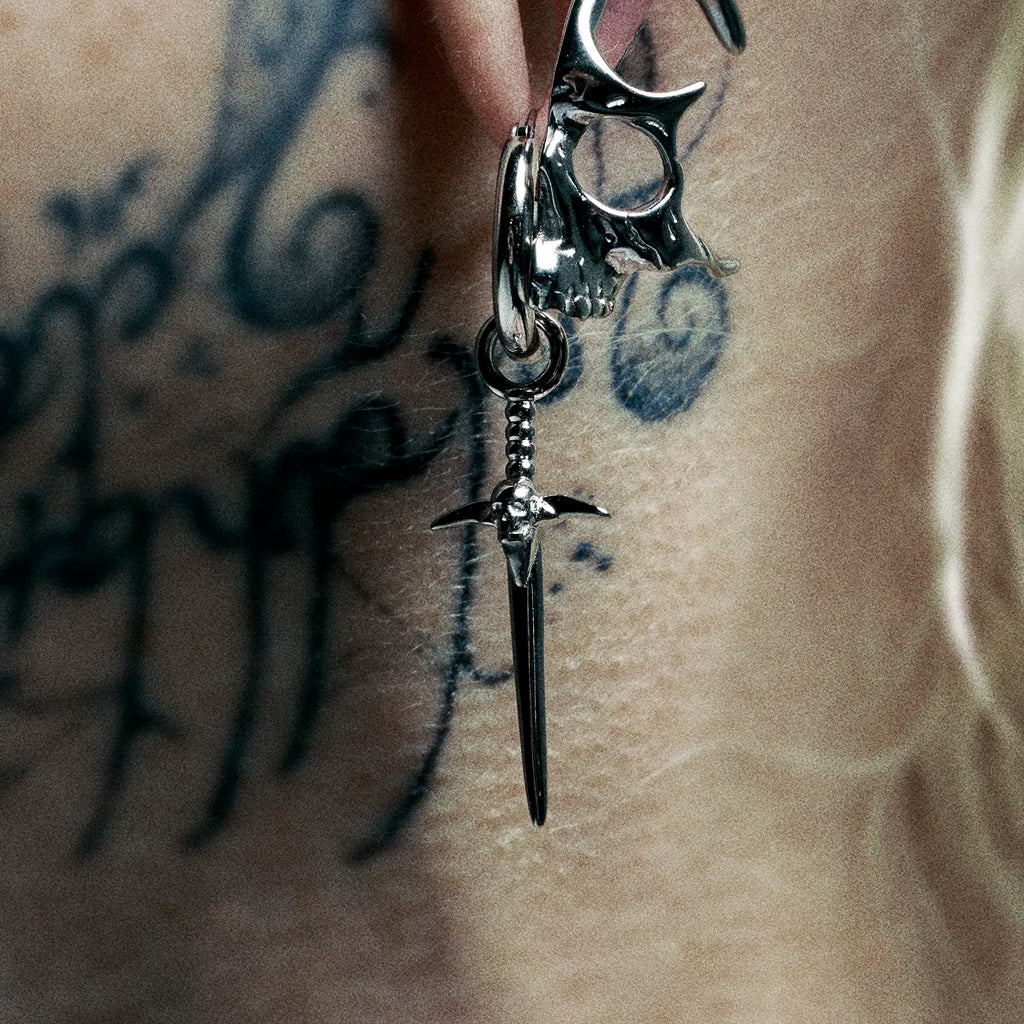 WARLOCK SWORD EARRING