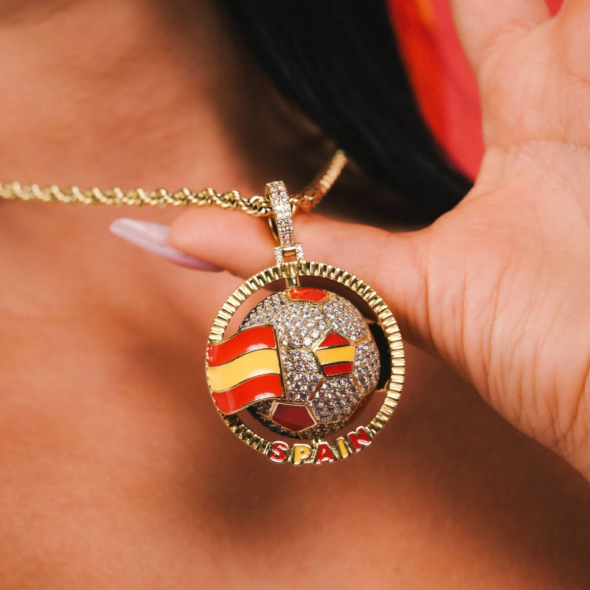 Diamond Spain Spinning Globe Flag Pendant in Yellow Gold