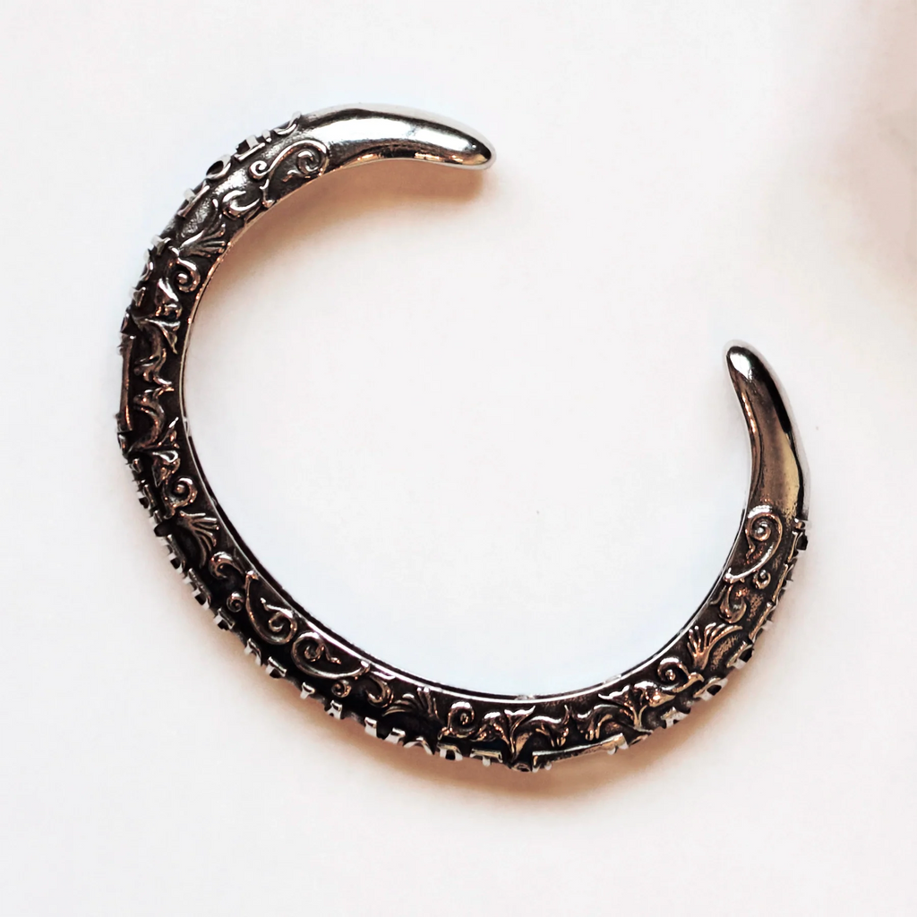 CATACOMBS BANGLE BRACELET